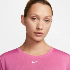 Women's Nike Dri-FIT Short Sleeve -BROOKS Shop 0sayy6cw5u