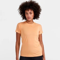 Women's Craft Advance Essence Short Sleeve Slim Tee -BROOKS Shop cfjzrhptny