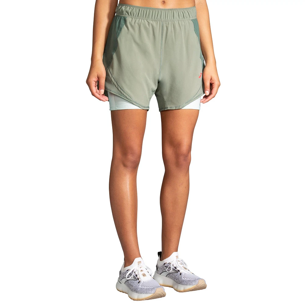 Women's Brooks Chaser 5" 2-in-1 Shorts 1 Women's Brooks Chaser 5" 2-in-1 Shorts