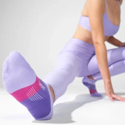 Feetures Elite Light Cushion No Show Tab Socks -BROOKS Shop eoyqk2wdwu