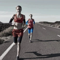 Bauerfeind Sports Compression Sleeves Upper Leg -BROOKS Shop jvbtghopca