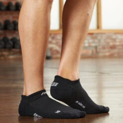 Men's R-Gear CEP Compression Light Cushion No Show Tab 3 Pack Socks -BROOKS Shop u0telnvgpd