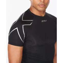 Men's 2XU Core Compression Short Sleeve Top -BROOKS Shop xutpwpdxjc